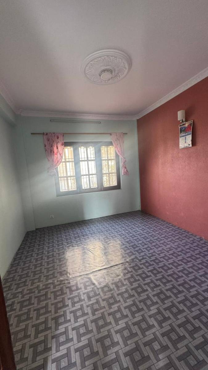 I have a 2bhk flat available for family